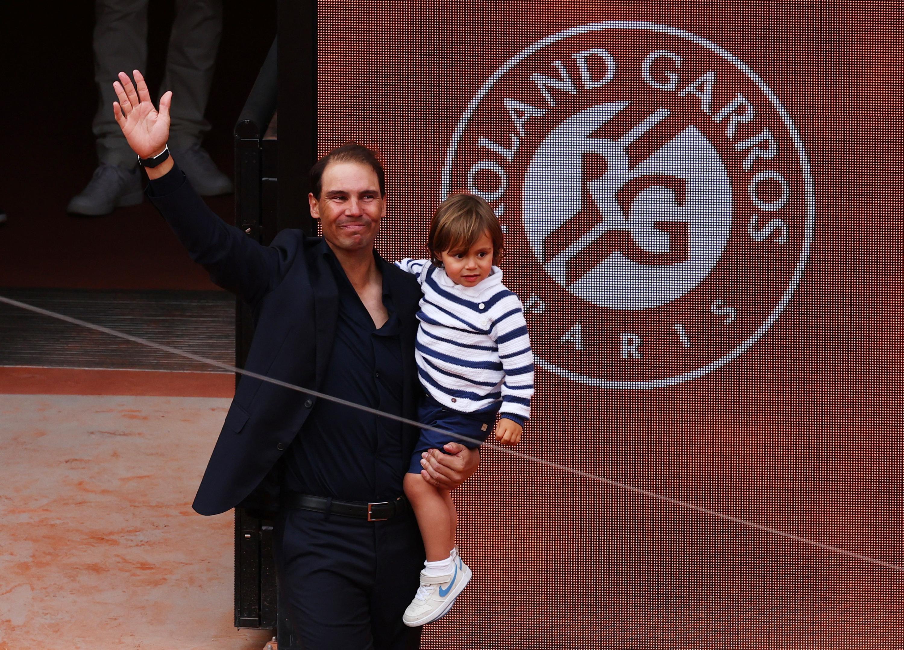 « Merci la France, merci Paris ! » : Roland-Garros a dit adieu à son roi Rafael Nadal