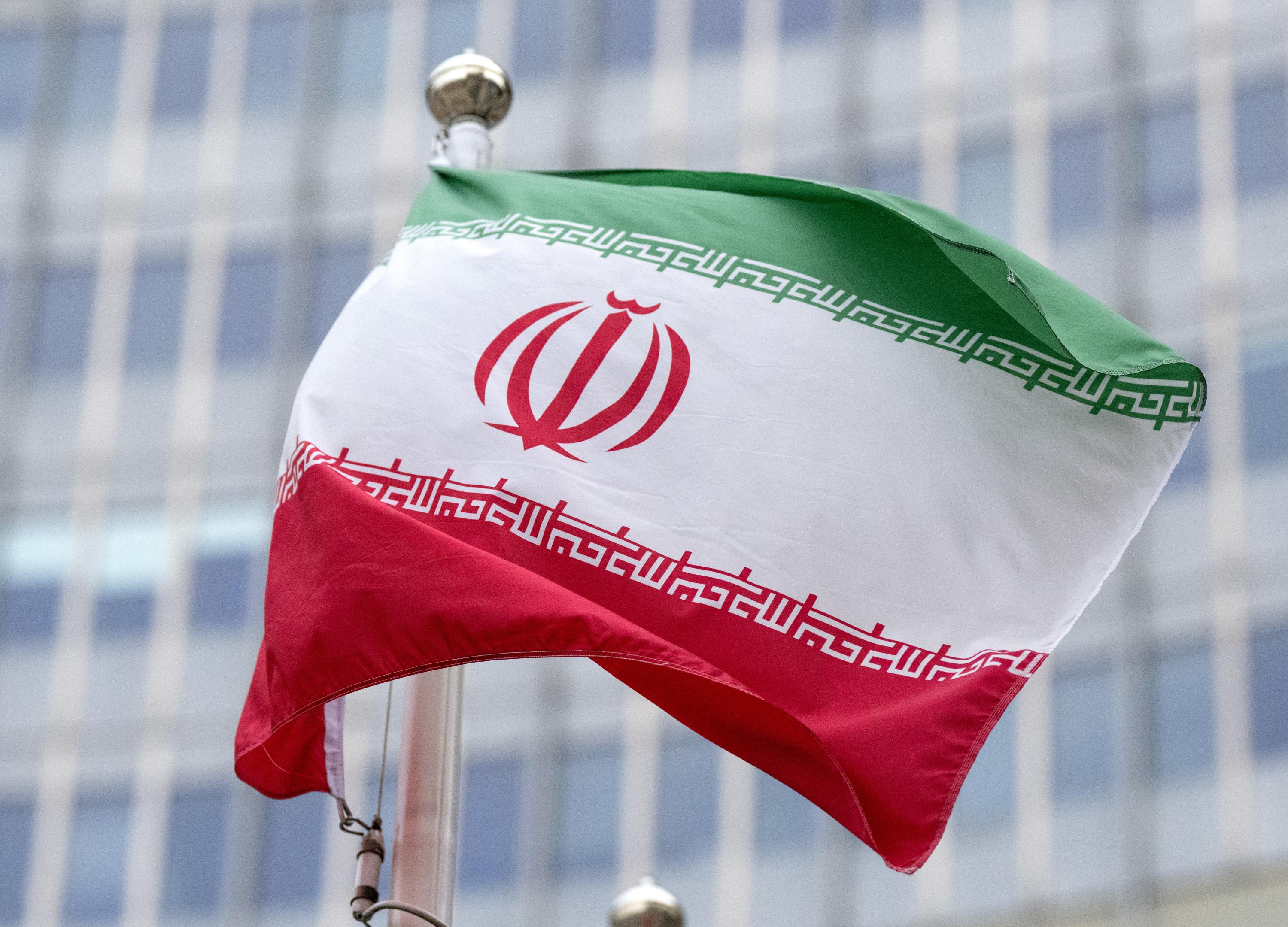 Iran : le pays entame des exercices militaires près du site nucléaire de Natanz