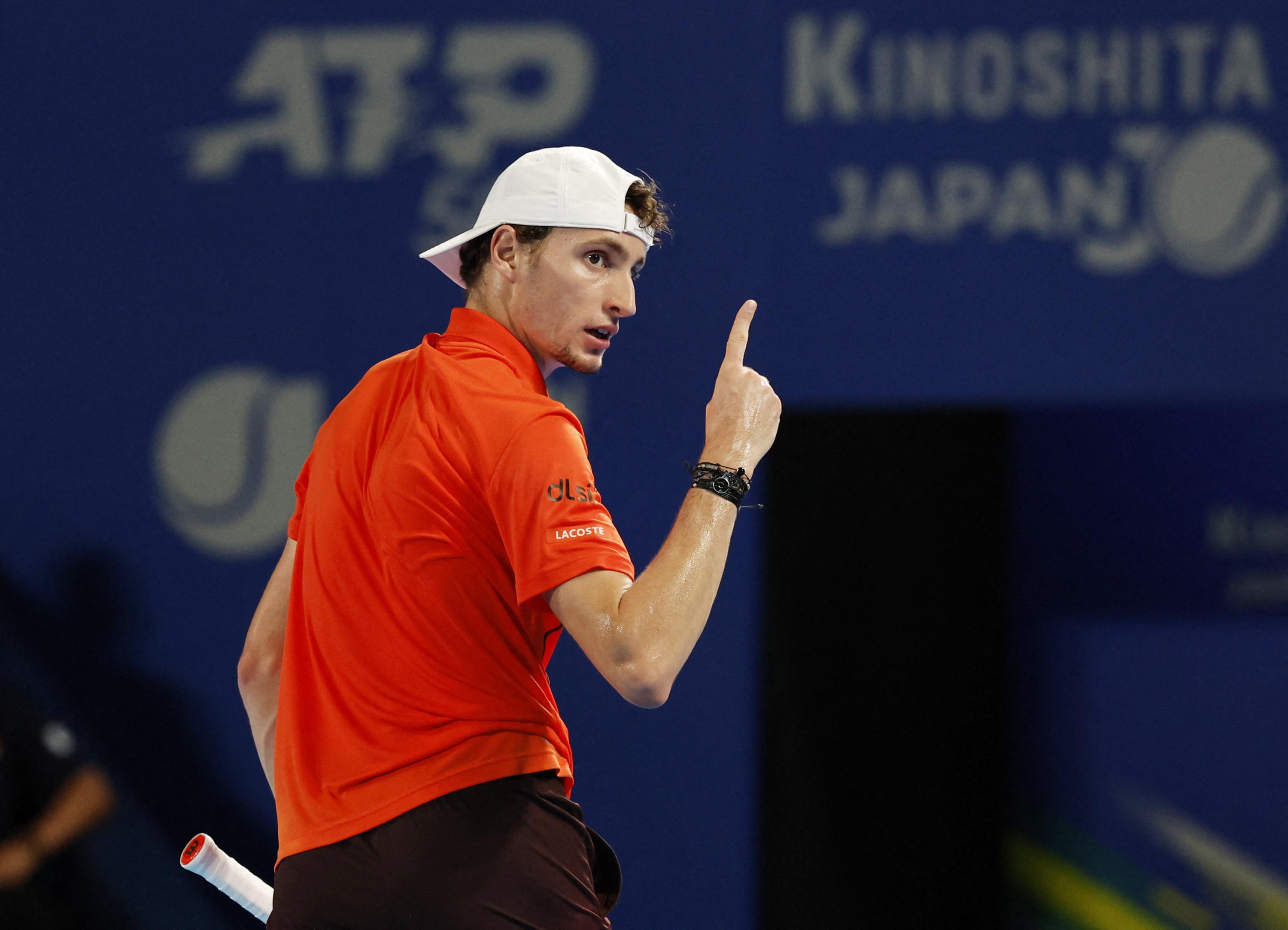 EN DIRECT - Tennis : Humbert remporte la première manche contre Fils dans la finale 100% française à Tokyo