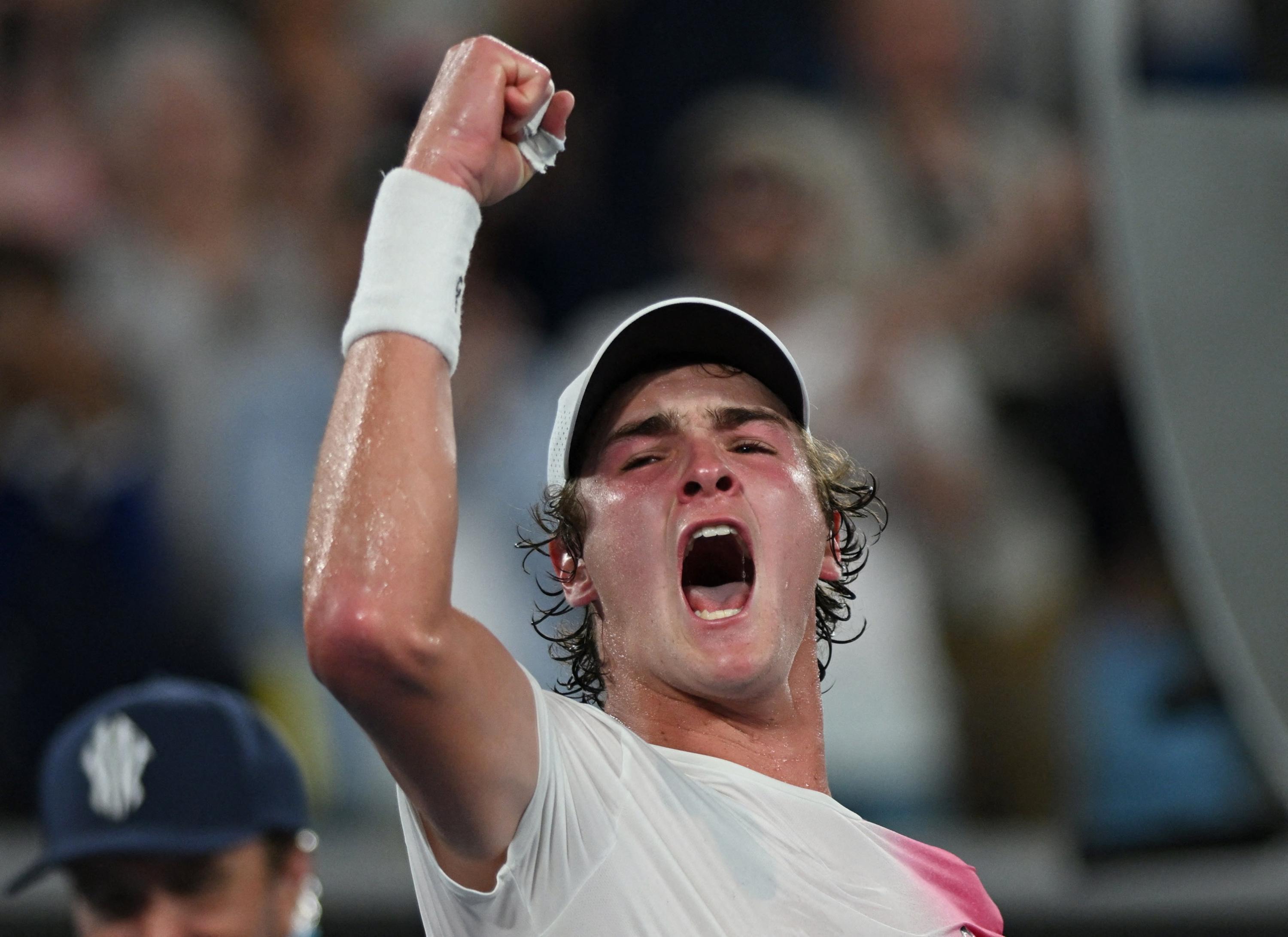 Open d'Australie : le jeune Brésilien Fonseca domine sans trembler Rublev