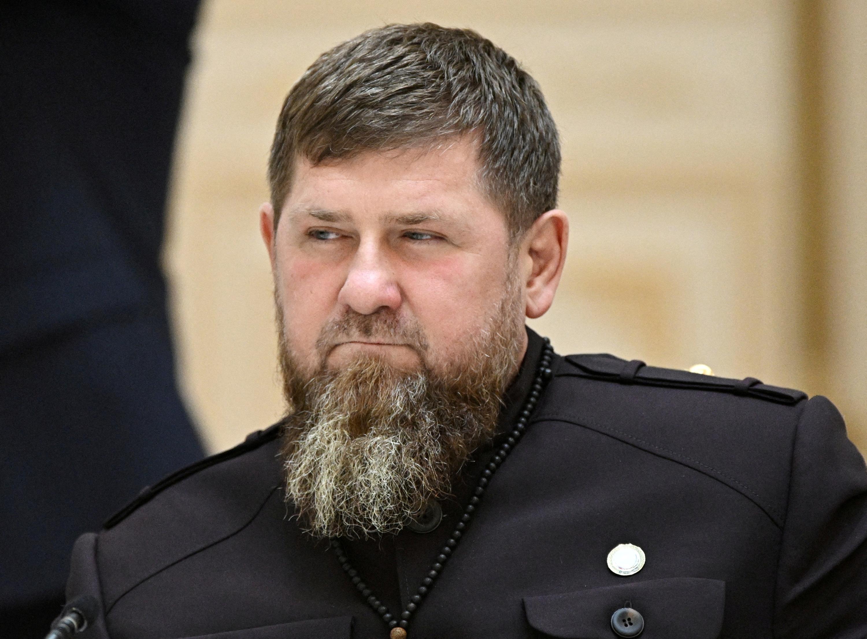 Le dirigeant tchétchène Ramzan Kadyrov promet une «vendetta» contre les députés russes qui auraient cherché à l'assassiner