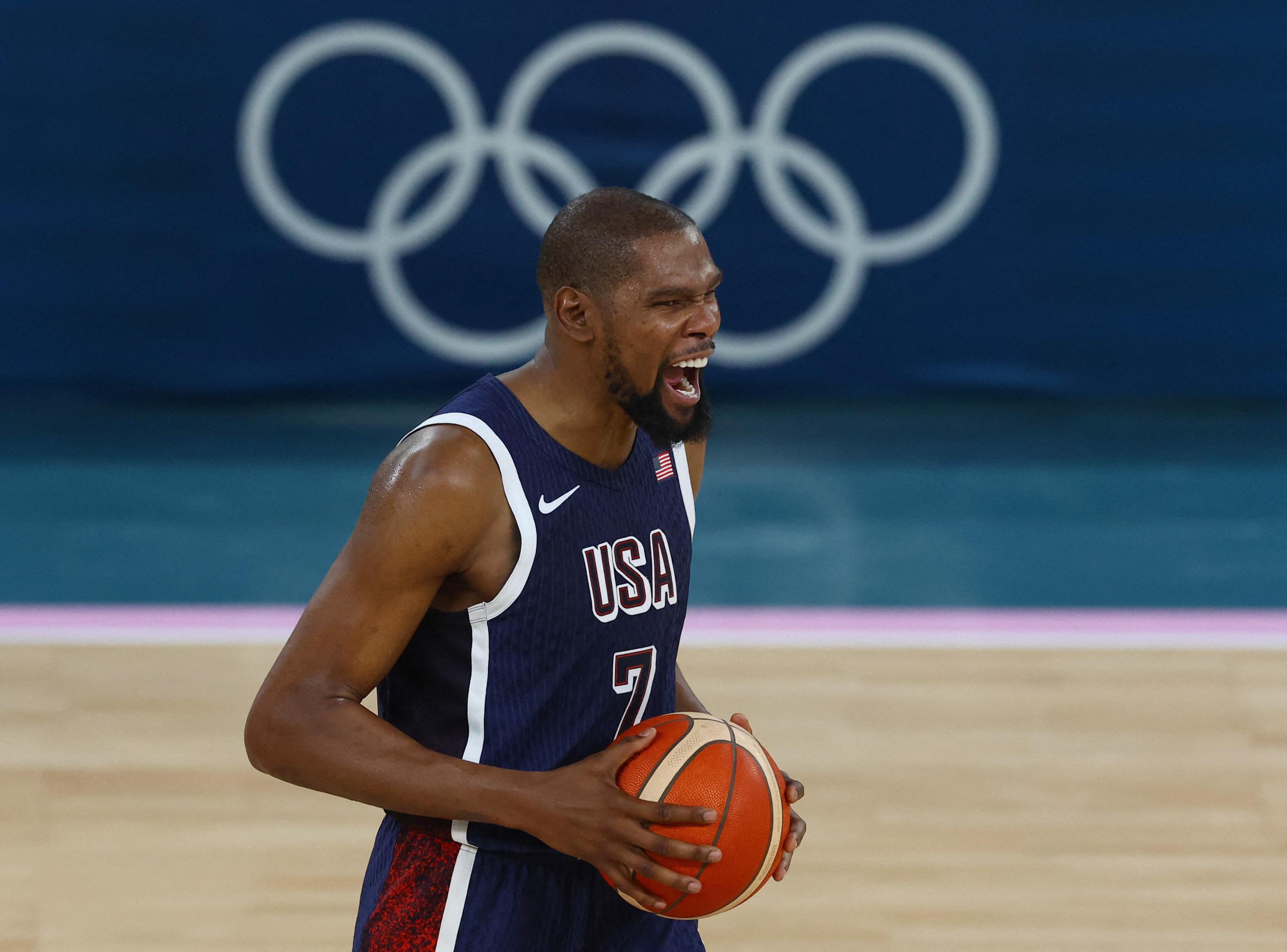 Foot : la star du basket et champion olympique aux JO de Paris Kevin Durant devient actionnaire minoritaire du PSG