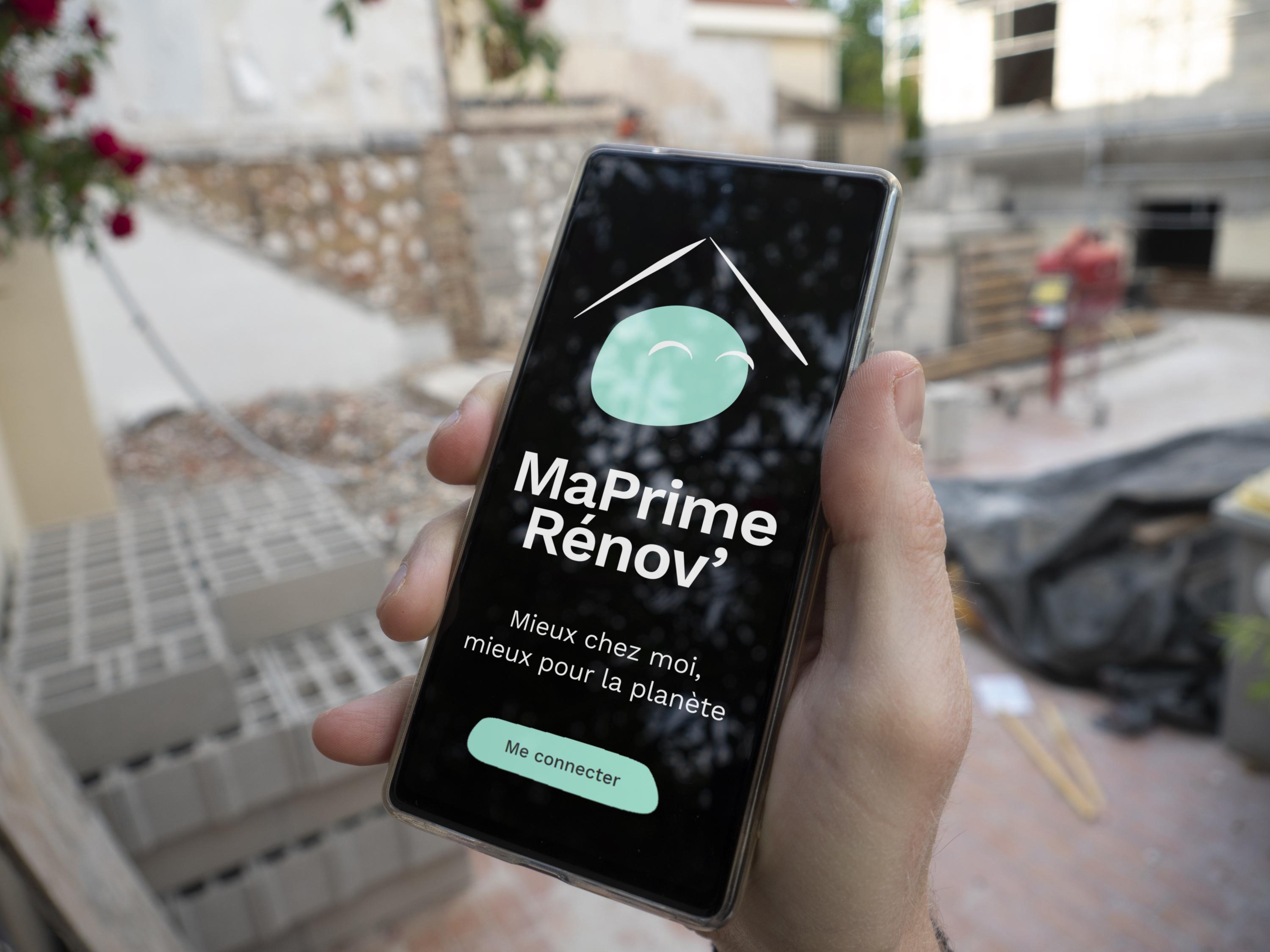 MaPrimeRénov’: les nouvelles demandes s’effondrent avec la baisse des aides
