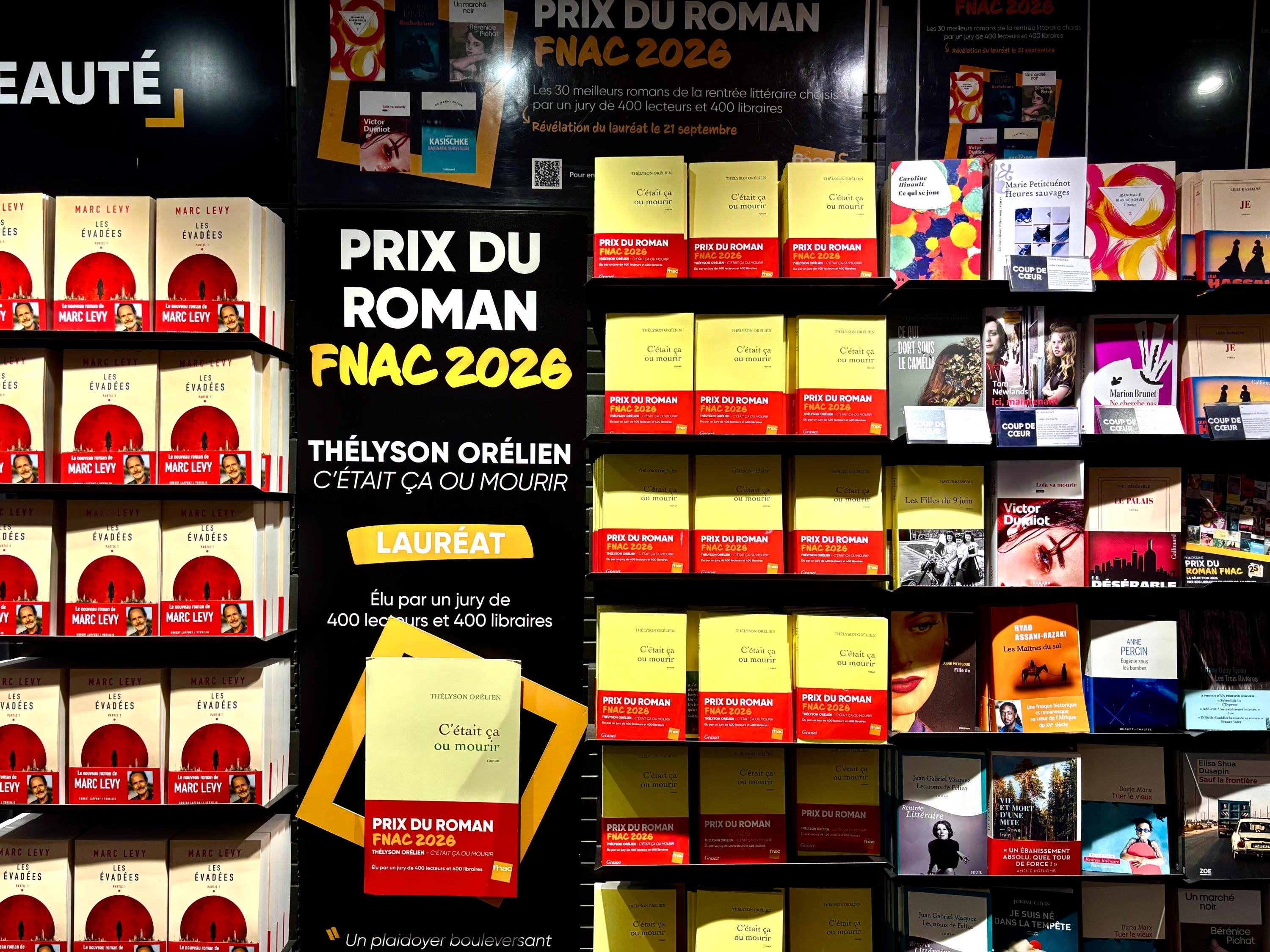 « Certains l’achètent avec un autre regard, pour se faire un avis » : libraires et lecteurs percutés par la polémique Thélyson Orélien