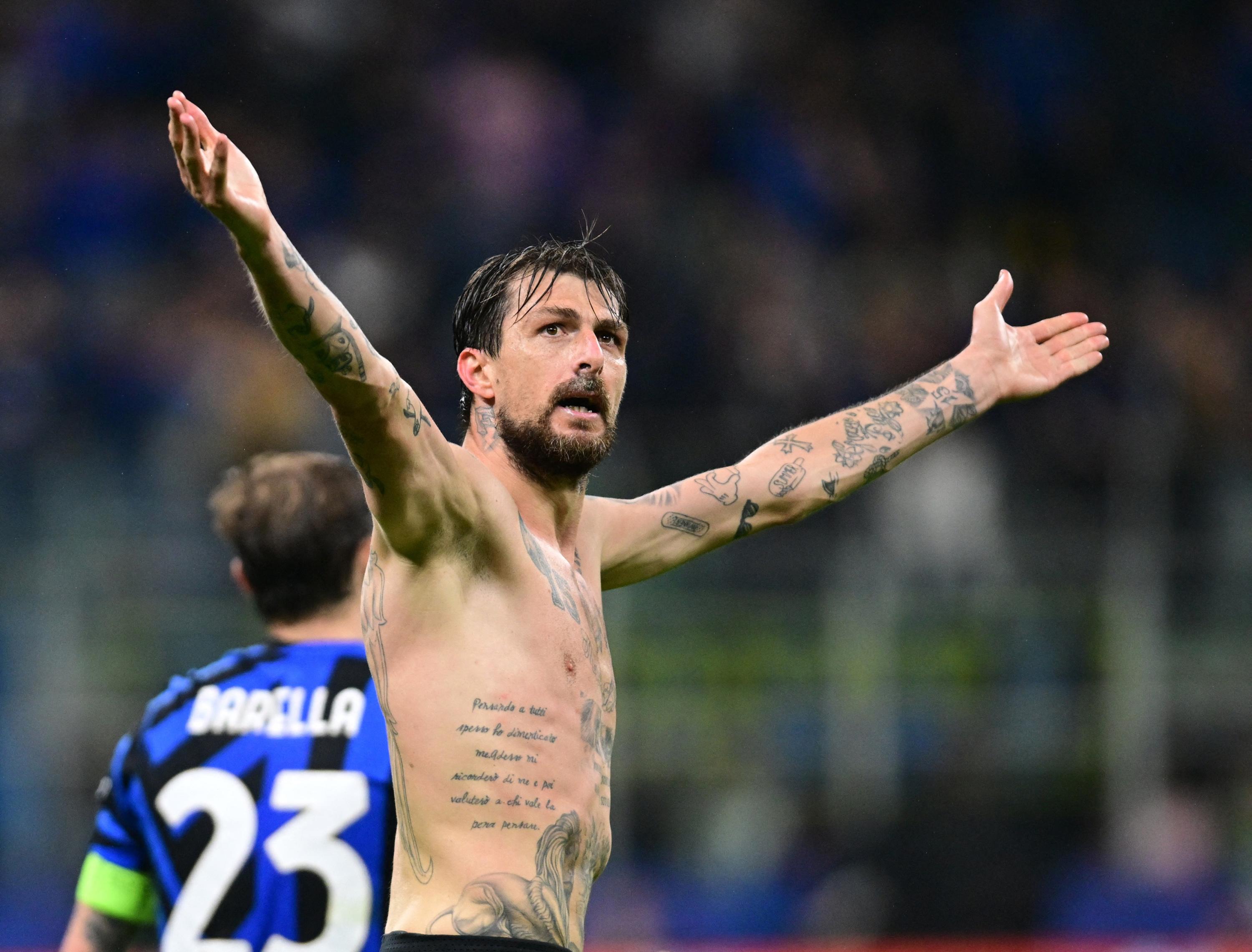 PSG-Inter : plus fort que le cancer et l’alcoolisme, qui est Francesco Acerbi, fan de Jean-Paul II et héros des Nerazzurri ?