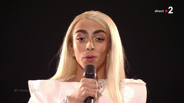 Bilal Hassani sur la scène du Convention Center à Tel-Aviv lors de la finale du 64e concours de l'Eurovision samedi 18 mai 2019.