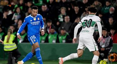 Liga : le promu Elche tout proche de l’exploit face au Real de Mbappé, l’Atlético s’en sort de justesse