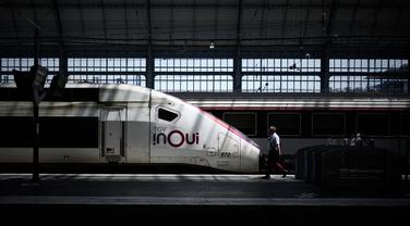 «Vieillissant», le réseau ferroviaire français souffre-t-il plus de la canicule que ceux de nos voisins ?