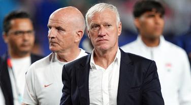 Didier Deschamps, endeuillé et de retour en France : comment les Bleus font bloc derrière le sélectionneur