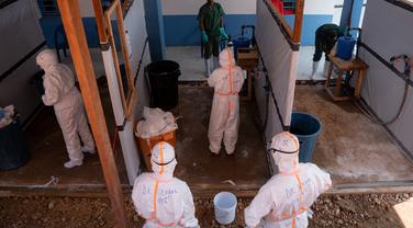 Épidémie d’Ebola : un premier cas identifié en France chez un médecin de retour de RDC