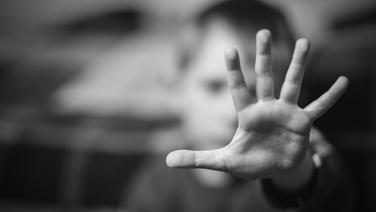 Le gouvernement va lancer une consultation citoyenne sur les discriminations