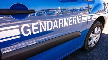 Fréjus: a man in possession of a head and a penis surrenders to the gendarmes thumbnail