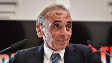 «Le groupe sert de support idéologique» : un syndicat de Canal+ déplore l'adaptation télé du Suicide français, le livre d’Éric Zemmour