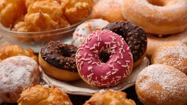 Boire sodas ou boissons fruitées est plus mauvais pour le cœur que manger des friandises