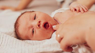 Pourquoi il faut protéger les nourrissons des infections bénignes
