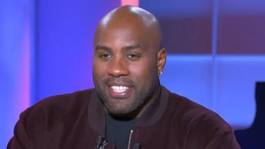 «C’était logique de le faire avec ma femme» : Teddy Riner évoque son nouveau rôle de présentateur sur Netflix