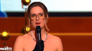 «Faire peur, c’est le programme de l’extrême droite» : le discours très politique de Charline Vanhoenacker aux César belges