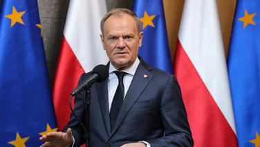 «Je ferai de mon mieux pour convaincre»: Donald Tusk exhorte les Vingt-Sept à saisir les avoirs russes et à se réarmer