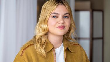 Louane, candidate de la France à l’Eurovision 2025