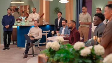 Pourquoi la production a-t-elle exclu un candidat de «Pour le meilleur et à l’aveugle» sur Netflix ?