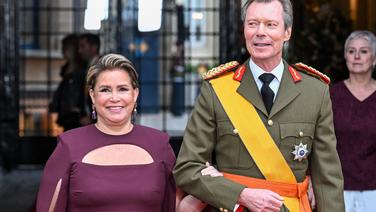 Maria Teresa et Henri de Luxembourg le jour de l’abdication le 3 octobre 2025