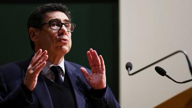 Ferghane Azihari : « Philippe Aghion, ce prophète méconnu qui veut améliorer le sort des masses plutôt que de flatter leurs bas instincts »