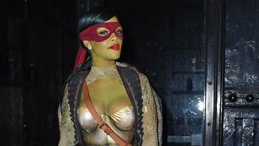 Rihanna déguisée en Tortue Ninja pour Halloween à New York le 31 octobre 2014.