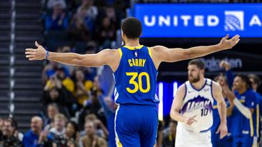 NBA: Curry et Brown font le spectacle, les Spurs s’inclinent sans «Wemby»