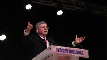 Albert Zennou : «Mélenchon et le “grand remplacement” : de la transgression calculée à la légitimation de la théorie»