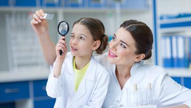 Aurélie Jean : « Manque de femmes dans les sciences ? Ça vous concerne aussi messieurs! »