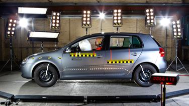 Le crash-test qui surprend : à 35 km/h, un accident de la route est parfois plus dangereux qu’à 50 km/h