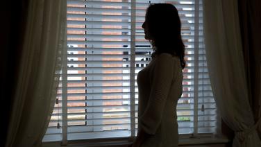 L’Anniversaire d’Andrea Bajani : une femme dans l’ombre d’un tyran domestique