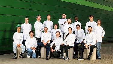 «Top Chef» : découvrez les seize candidats de la saison 17 du concours culinaire de M6