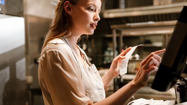 QR code ou lien à envoyer : le rituel de la note de frais bouleversé par la facturation électronique