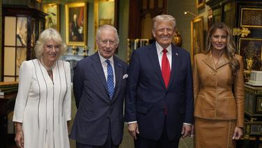 Le roi Charles III et la reine Camilla avec Donald et Melania Trump au château de Windsor, le 18 septembre 2025.