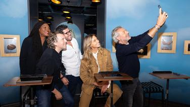 «L’idée était de monter un studio mobile» : dans les coulisses de «Zone interdite» sur M6