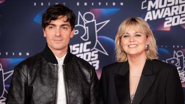 Un an après sa participation à l’Eurovision, Louane a épousé Florian Rossi, son compagnon et père de sa fille