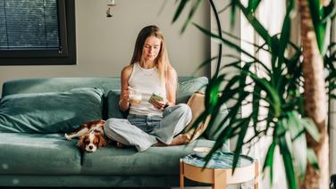 Certains comportements de votre chien pourraient dire beaucoup de votre état émotionnel.