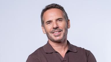 INTERVIEW - Jeremy Banster (Ici tout commence) : “J’essaie de partager mon univers à mes enfants”