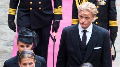 VIDÉO GALA – Marius Borg seul contre tous aux funérailles d’État de Harald V ? Cette discrète main tendue captée avant la cérémonie