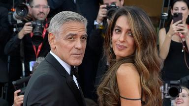 Après les incendies dans le Var, George et Amal Clooney interpellés par Gérard Larcher : “Il ne faut pas oublier leurs promesses”