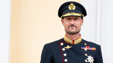 Haakon de Norvège prêt à tourner la page d’une tradition chère à son père Harald V