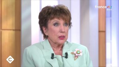 “Grotesques”, “misérables”… Roselyne Bachelot excédée par les rumeurs autour d’Emmanuel Macron et du pape Léon XIV avant sa visite en France