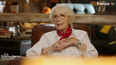 Mercotte dans «Un dimanche à la campagne» sur France 2.