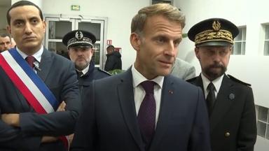 Tireur des Yvelines : Emmanuel Macron affirme que l’attentat terroriste en banlieue parisienne marque un tournant pour la France