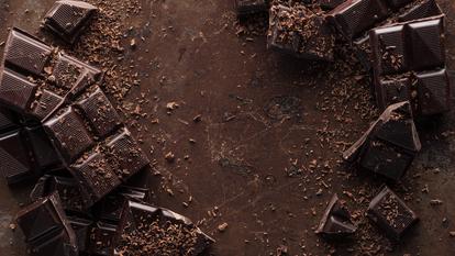 Lindt a précisé que les particules de chocolat tombées étaient inoffensives pour les individus et l'environnement.