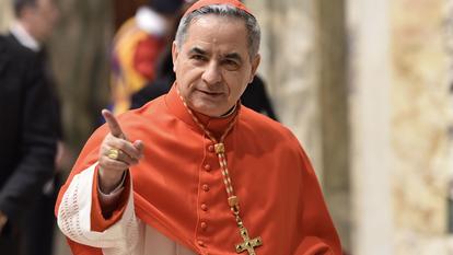 Un article sur des malversations financières impliquant l'argent d'Église que le cardinal aurait couvertes et qui auraient profité à ses frères de sang, sera publié dans l'hebdomadaire de gauche, l'Espresso, à paraître ce week-end.
