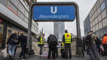 La station de métro Alexanderplatz à Berlin.
