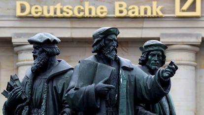 Selon le parquet, la Deutsche Bank a fait transiter plus d'un milliard d'euros de cet argent sale vers l'Europe de l'ouest entre 2007 et 2015.