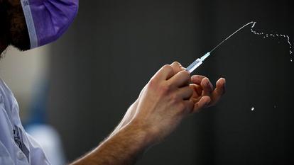 Les citoyens grecs et israéliens ayant été vaccinés contre le coronavirus pourront voyager sans restriction dans ces deux pays.